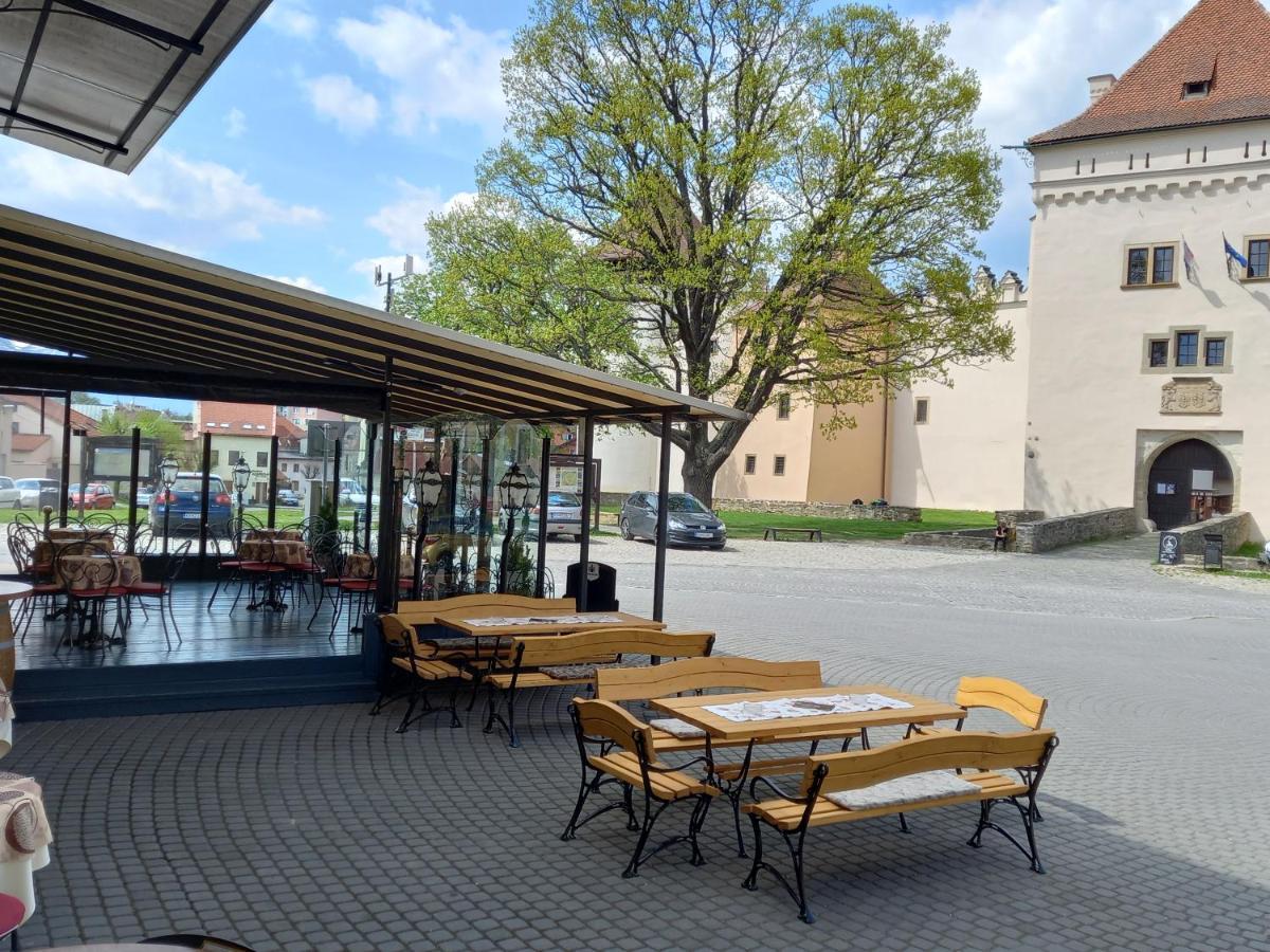 Penzion Berg Kežmarok エクステリア 写真